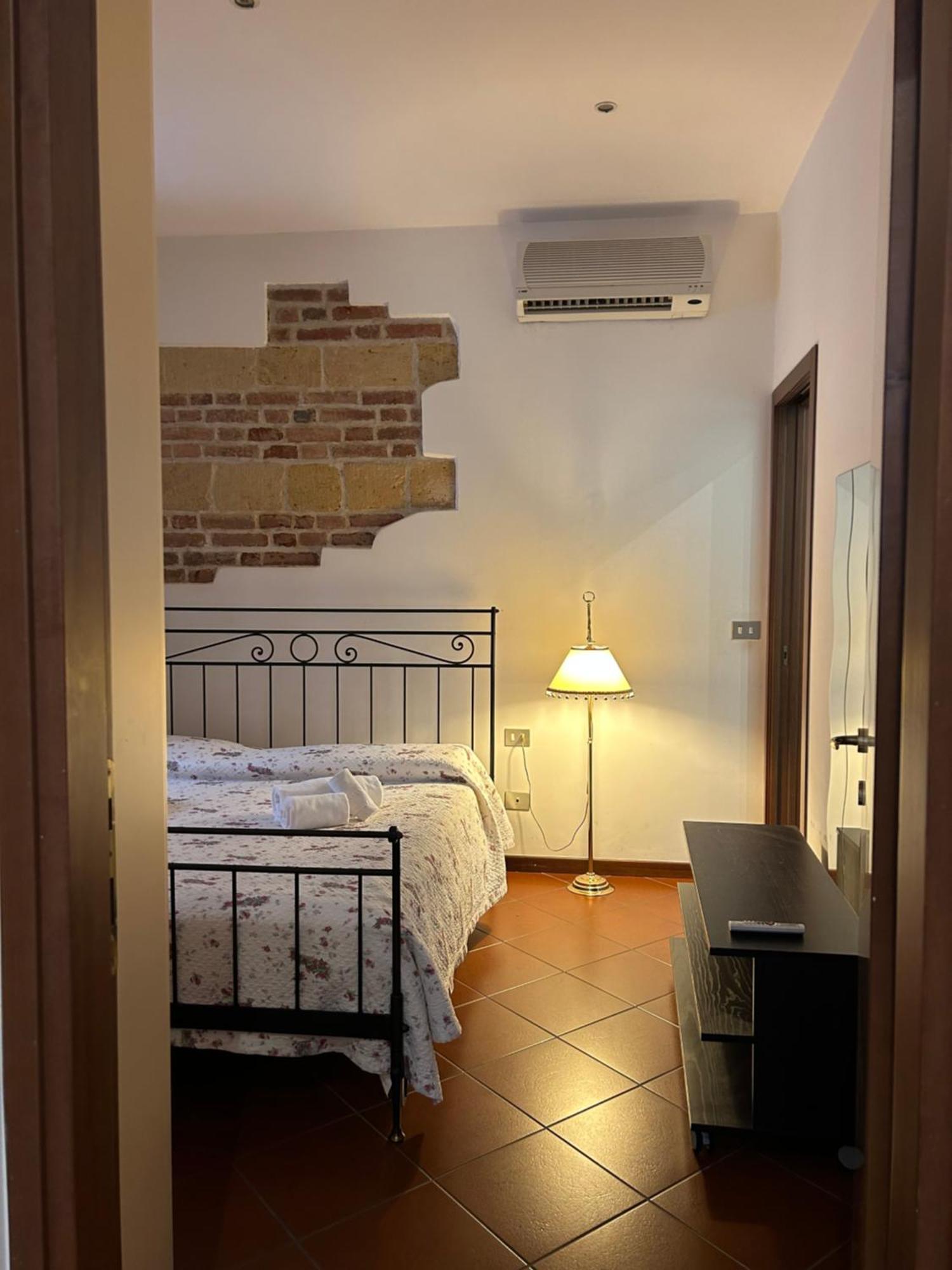 Residenza Della Samaritana Classici Verona Exterior photo